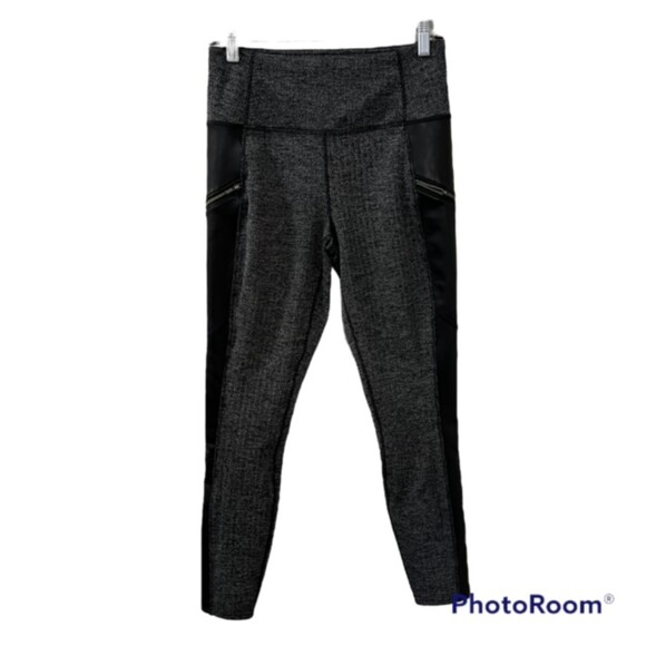 Athleta Black Gray Luxe Drifter Faux Leather Sides Zip Pockets Leggings Sz Small - Picture 1 of 11